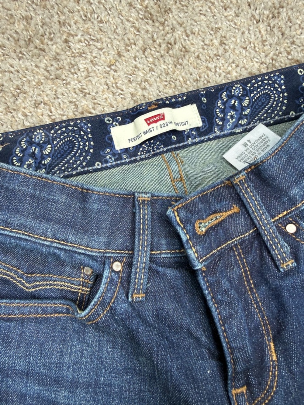 Levi’s Women's Dark Blue Bootcut Jeans - Picture 4 of 7